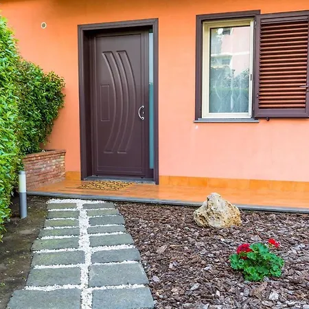 Holiday home Golden House Belpasso